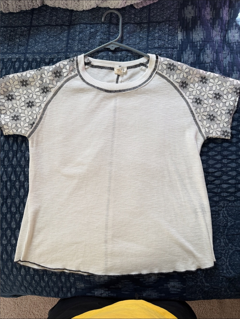 POL White Short-Sleeve Waffle Knit Top with Lace Raglan Sleeves